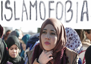 ناکامی غرب علیه زنان محجبه و حجاب از ایران تا فرانسه