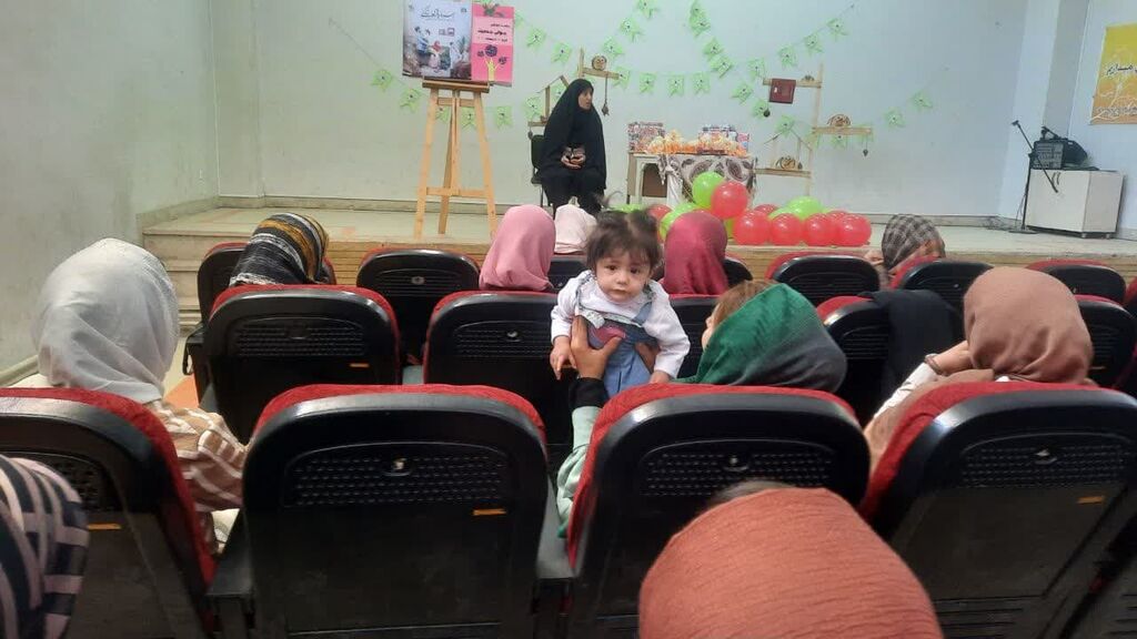 برگزاری کارگاه جوانی جمعیت در مرکز 2 کانون پرورش فکری همدان