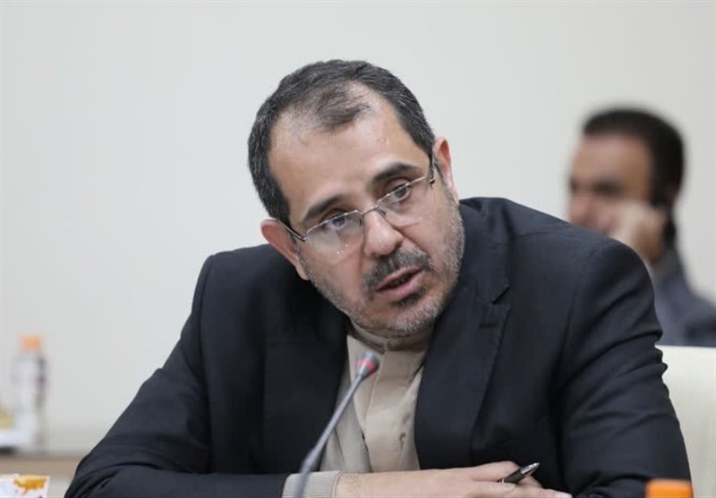 اجرای بیش از 20 برنامه ویژه بزرگداشت مقام معلم در همدان