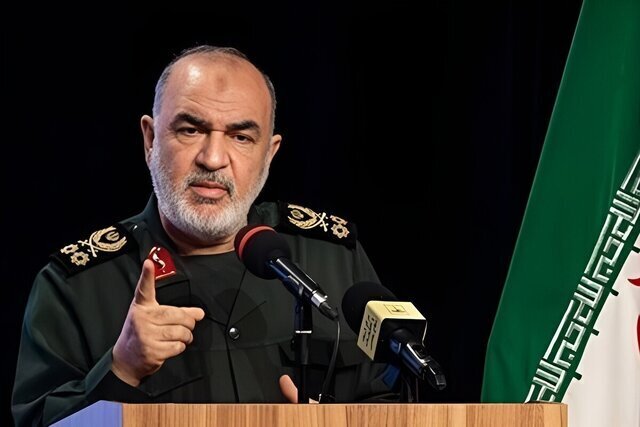 نیروهای مسلح ایران در اوج اقتدارند/ برای هر سناریویی آماده‌ایم