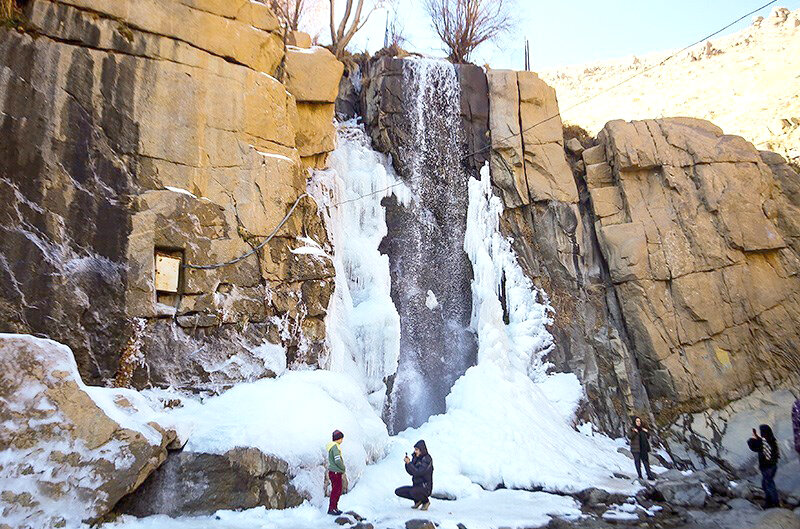 از تابستان پُرهیاهو تا زمستان خاموش؛ گردشگری نیمه‌جان همدان