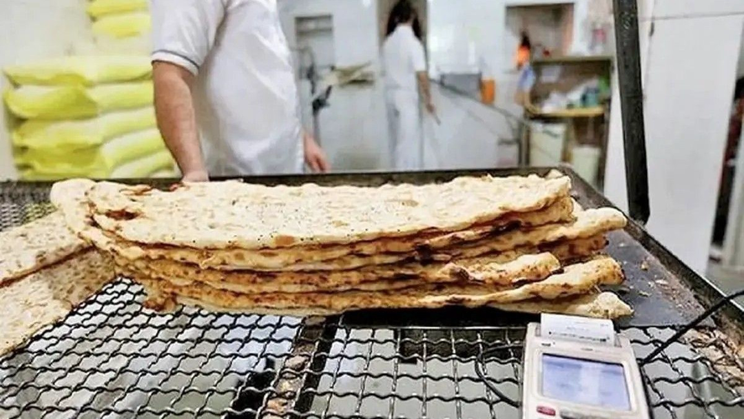 توزیع 71 هزار قرص نان رایگان در بین نیازمندان شهر همدان