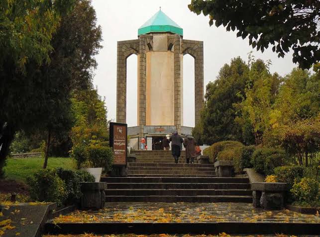 همدان و باباطاهر پیوندی به قدمت تاریخ دارند