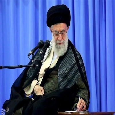 استفتاء از امام خامنه‌ای؛ نرسیدن به رکوع امام جماعت