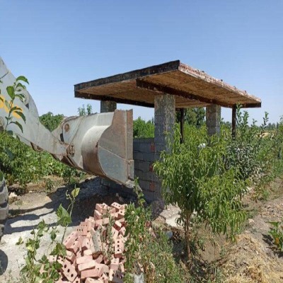 148 ساخت‌وساز غیر مجاز در اراضی کشاورزی همدان تخریب شد