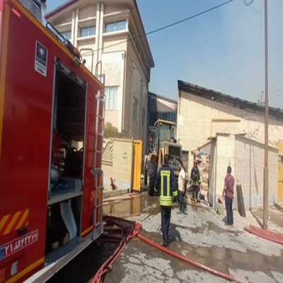 حریق شهرک صنعتی ایلام بدون تلفات جانی مهار شد
