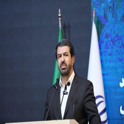 مدیران در خط مقدم جنگ ترکیبی دشمن قرار دارند