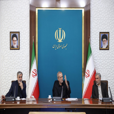 امروز بیش از همیشه به بهبود روابط با کشورهای همسایه و منطقه نیاز داریم