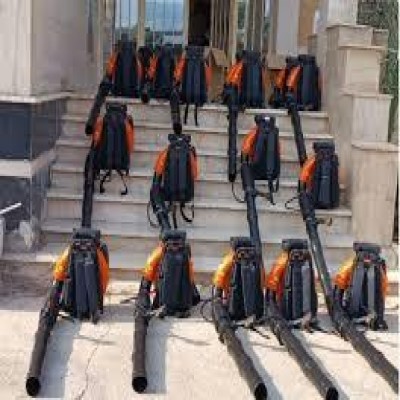 تحویل 18 دستگاه دمنده به دهیاری‌های بخش مرکزی سیروان