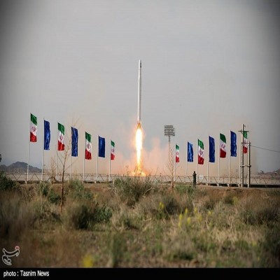 غرب، ایران را آفتابه‌ساز می‌خواهد نه ماهواره‌ساز!