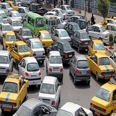 هم‌زمانی ساعت شروع فعالیت مدارس و ادارات، عامل تشدید ترافیک همدان