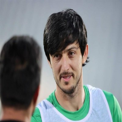 سردار آزمون به کمک زندانی دیار سیدجمال آمد