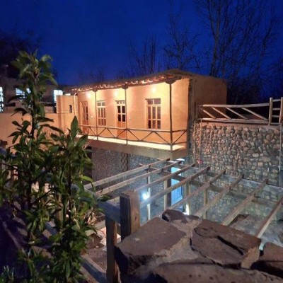 12 واحد خدمات سفر در اسدآباد فعال هستند