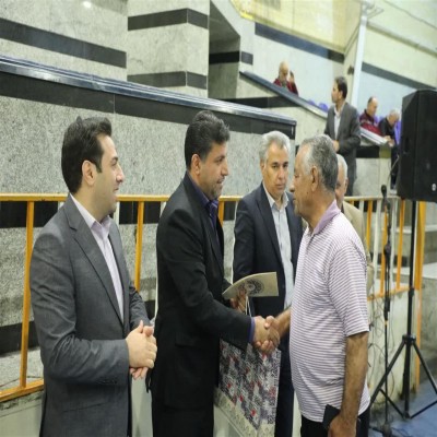 پیشکسوتان چراغ راه نسل جدید ورزشکاران هستند