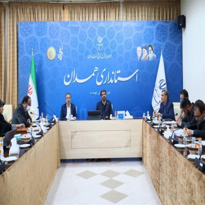 برخورد با قاچاق کالا و ارز بازدارنده، قاطع و همراه با فرهنگ‌سازی باشد