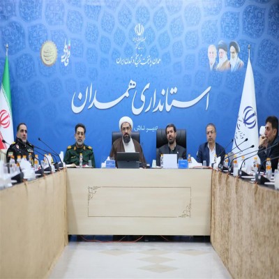 مردمی‌سازی فعالیت‌های فرهنگی و دینی مورد توجه قرار گیرد