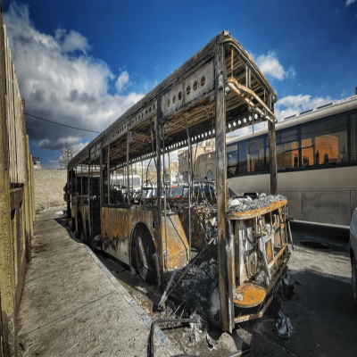 اغتشاشگران در همدان به کدام اموال عمومی آسیب رساندند؟