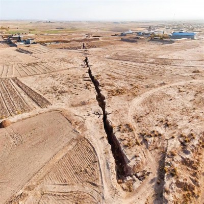 سرزمین ایران زیر سنگینی کسری 160 میلیارد مترمکعبی آب!