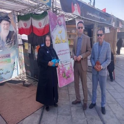 تشکیل 10 غرفه سلامت رایگان در میدان امام خمینی (ره)