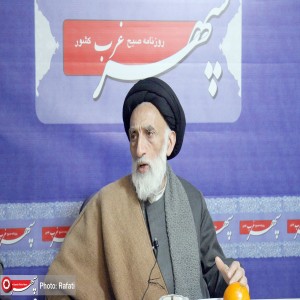 حضور آیت الله موسوی اصفهانی نماینده مردم استان در مجلس خبرگان رهبری در دفتر روزنامه